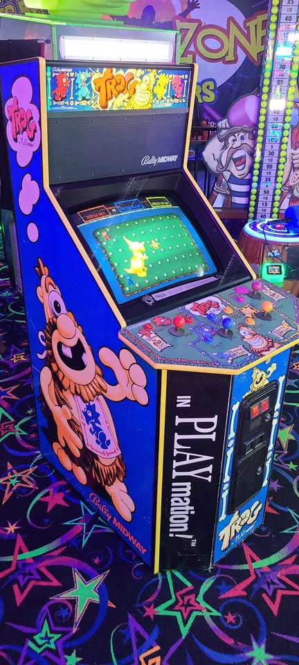 Midway Trog Classic Arcade Game